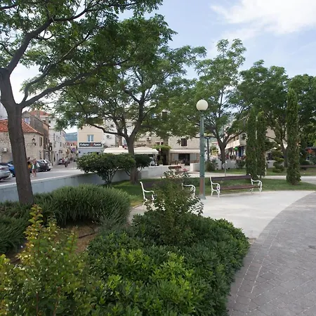 Castel Beachfront Kastela