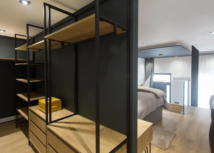 Castel Beachfront Daire Kastela