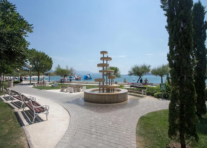 Castel Beachfront * Kaštela